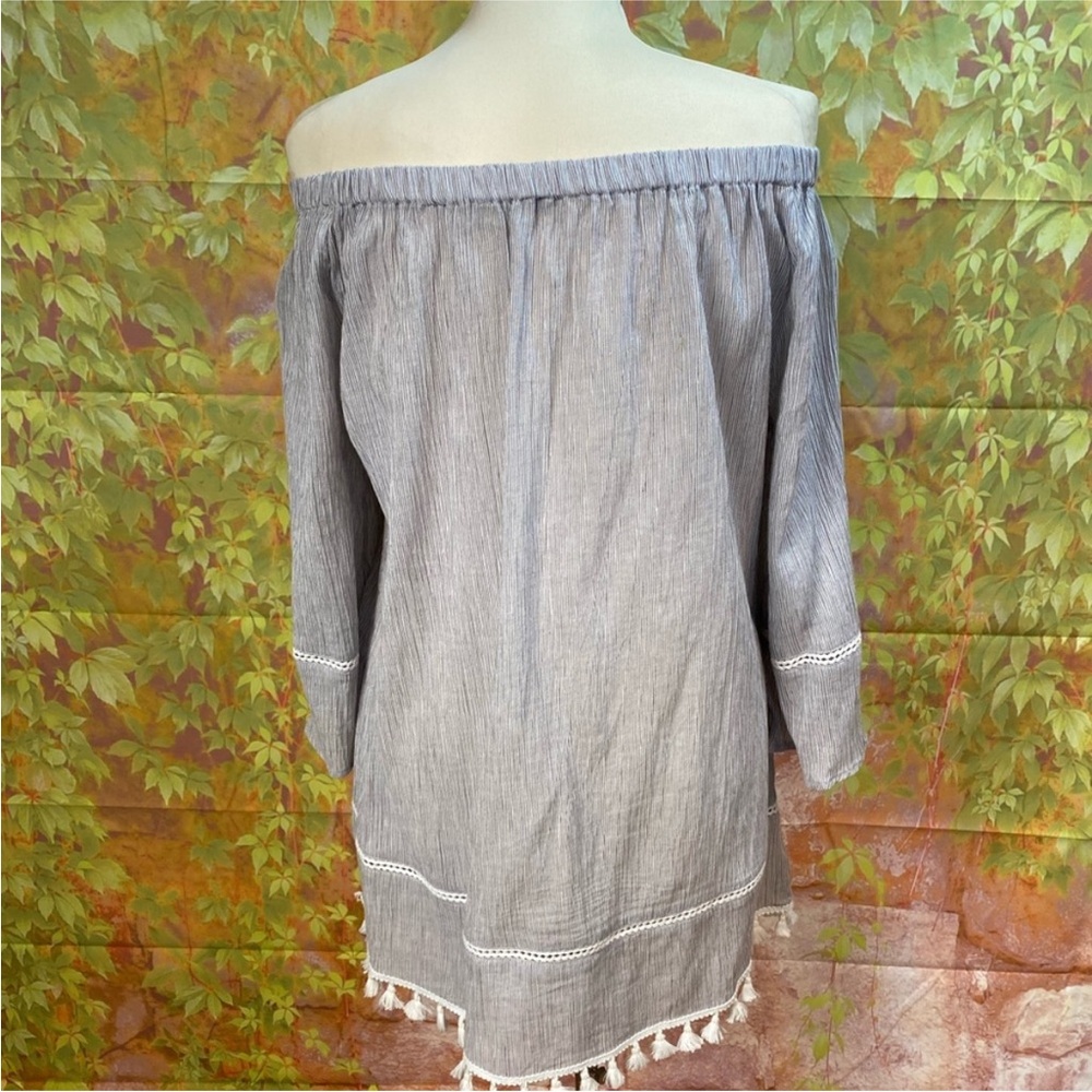 Calessa Off-the-Shoulder Fringe Tassels‎ Boho Top - Picture 5 of 8